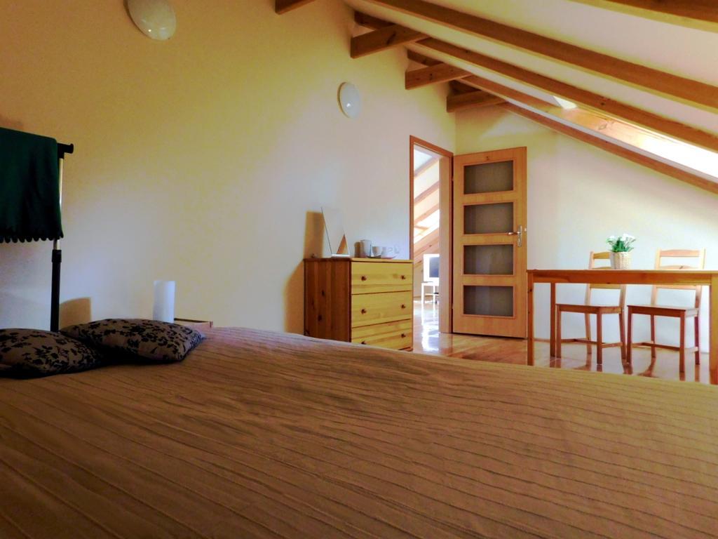 Appartamento Strzegom Apartament-Pokoje Esterno foto