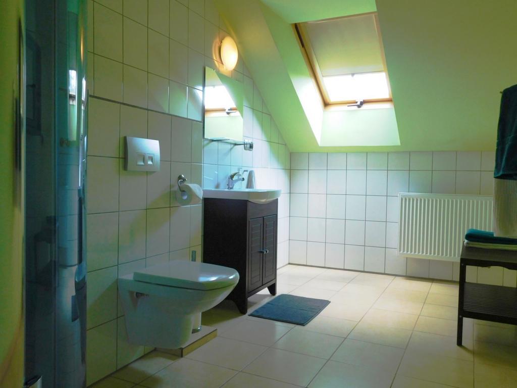Appartamento Strzegom Apartament-Pokoje Esterno foto